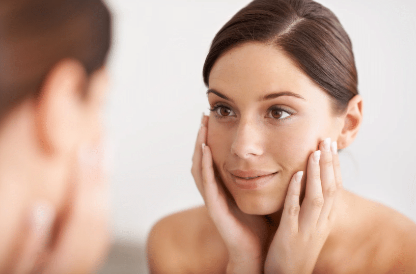 What to Expect Before, During, and After Dermaplaning